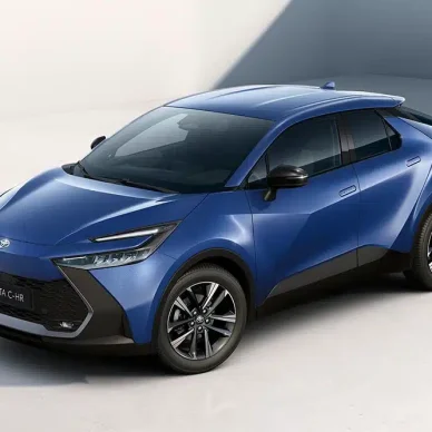 Νέο Toyota C-HR με αναβαθμίσεις