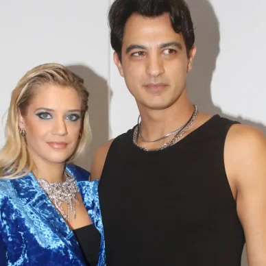 Γέννησε η Τζένη Θεωνά: Πατέρας για δεύτερη φορά ο Δήμος Αναστασιάδης