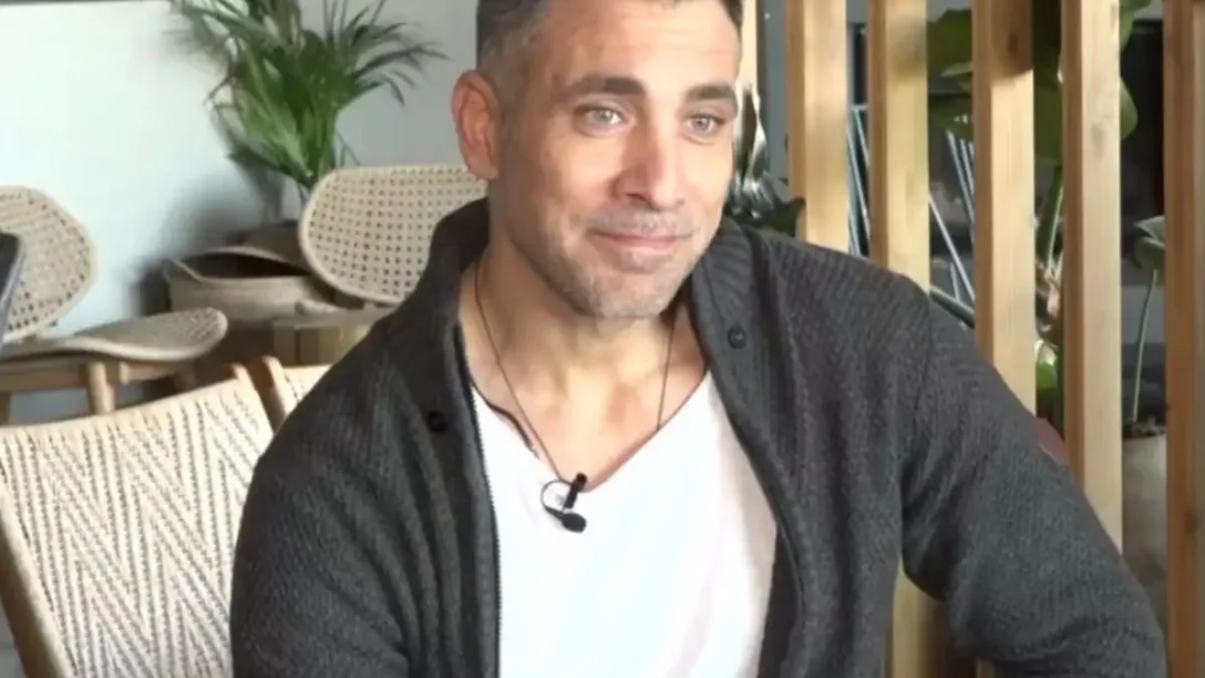 Πάνος Τριανταφύλλου: Αν μπορούσα να ξαναπερπατήσω, θα χόρευα ένα ζεϊμπέκικο.