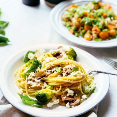 Σπαγγέτι με μπρόκολο και μανιτάρια