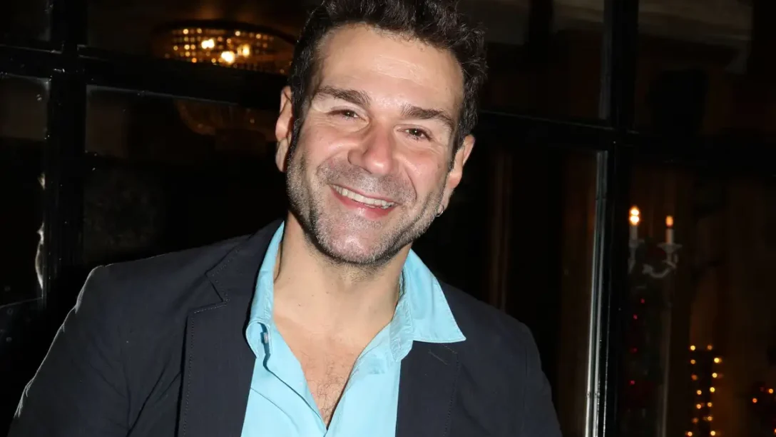 Τάσος Ιορδανίδης: «Δε με έχει πιάσει κρίση μέσης ηλικίας»