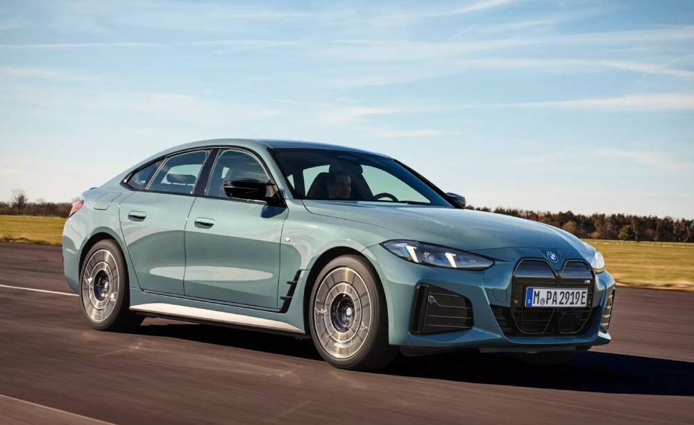 Νέα BMW i4 και M60 ταχύτερη από M3