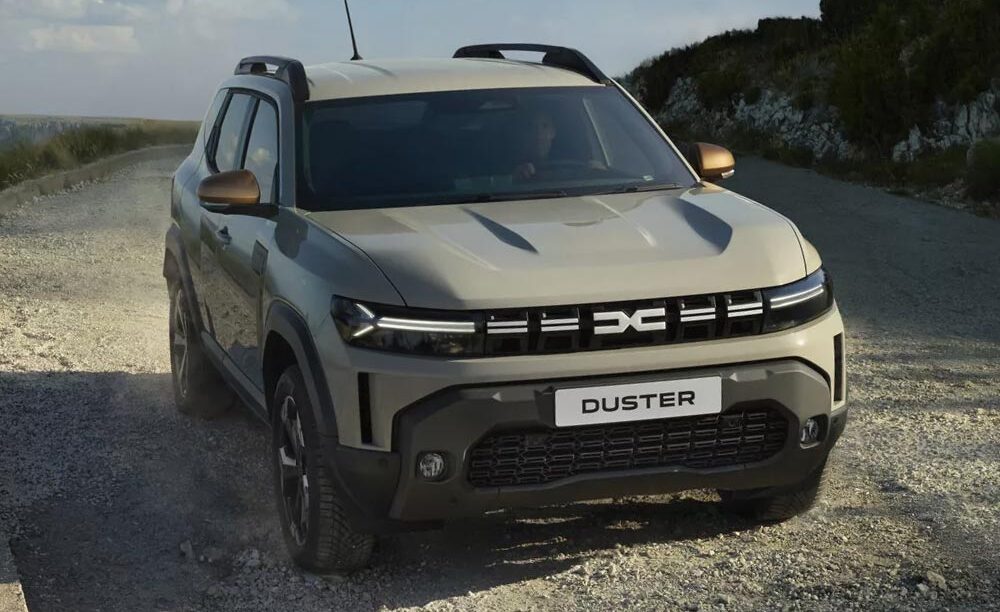 Τιμές Dacia Duster με νέους κινητήρες hybrid και LPG 4×4
