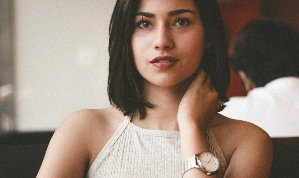 Το 60% των ενηλίκων σιχαίνεται να κάνει ένα πράγμα που όλοι προσποιούμαστε ότι μας αρέσει