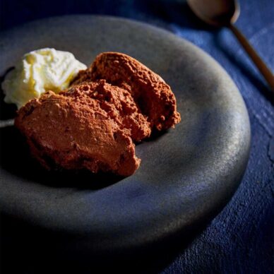 Μους σοκολάτα με σαντιγί χωριστά!