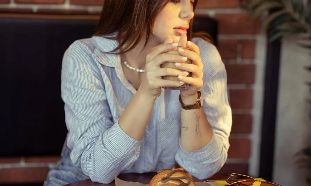 5 σνακ που συνδέονται με υψηλή αρτηριακή πίεση, φλεγμονή και κοιλιακό λίπος