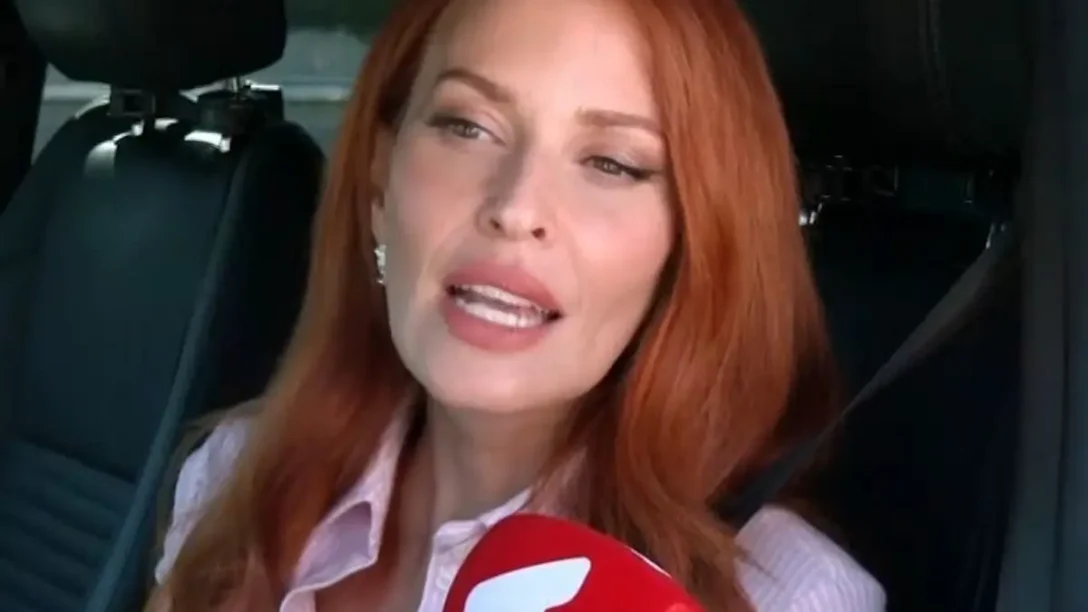 Σίσσυ Χρηστίδου: «Δεν κλείστηκα σε κάποια κλινική κάνοντας πλαστικές» – Η αποκάλυψη για την αλλαγή στην εξωτερική της εμφάνιση