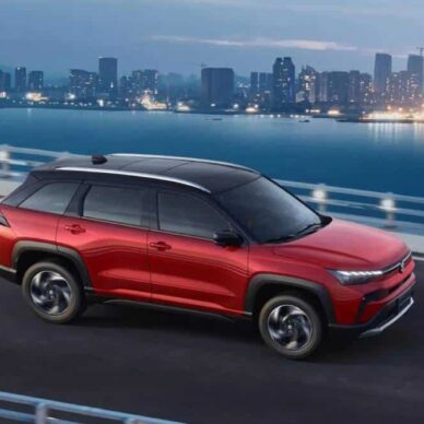 Νέο Suzuki Across χωρίς δεσμούς με Toyota