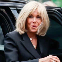 Brigette Macron – katagelia