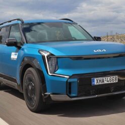 Kia-EV9-GT-Line-384-PS-1