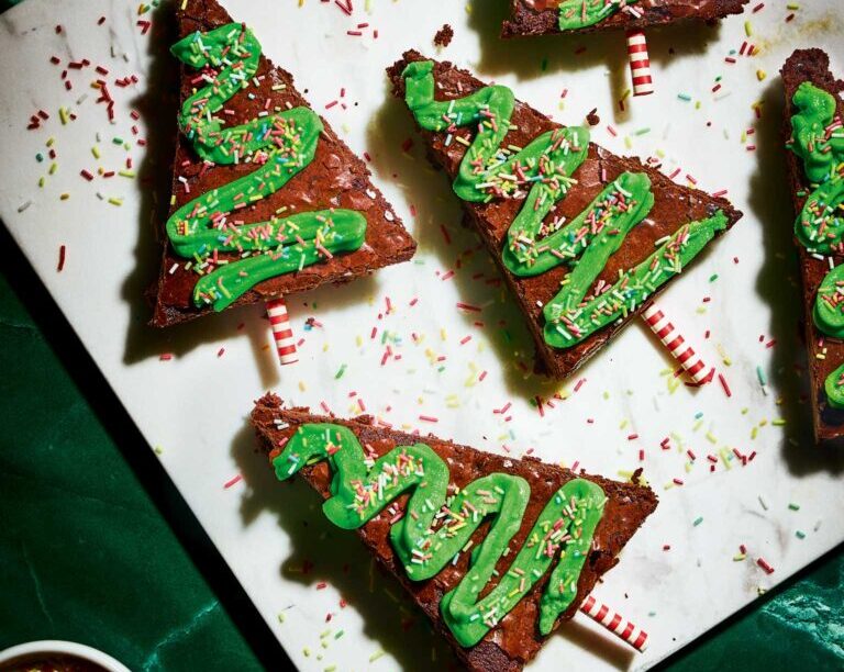 Μπράουνι χριστουγεννιάτικα δεντράκια