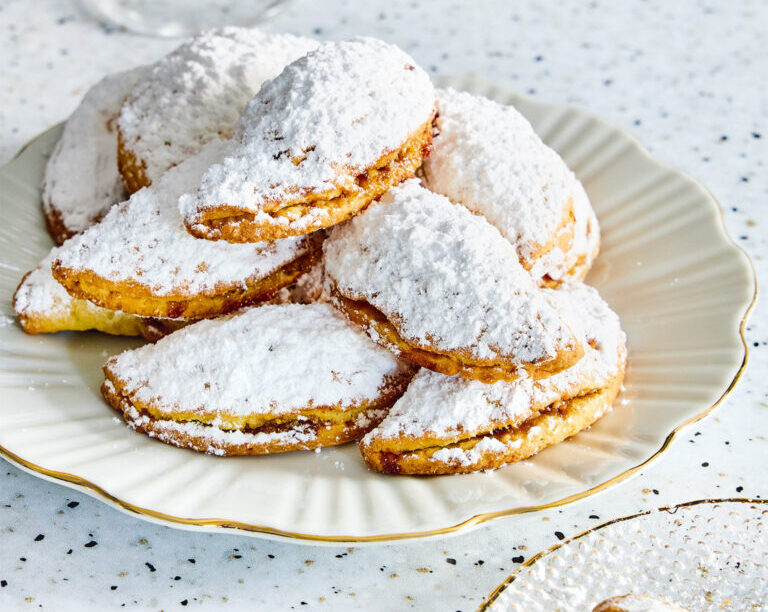 Πατούδα με μέλι και καρύδια