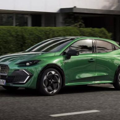 Με το δεξί το νέο Renault Clio στην Ελλάδα