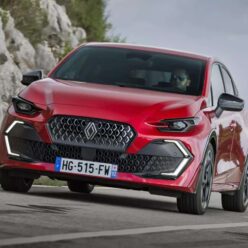 Renault-Clio-2025 (1)