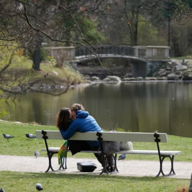 Τα 3 ζώδια που πάντα κάνουν πίσω – Όταν η ανάγκη να ευχαριστούν τους άλλους γίνεται τρόπος ζωής