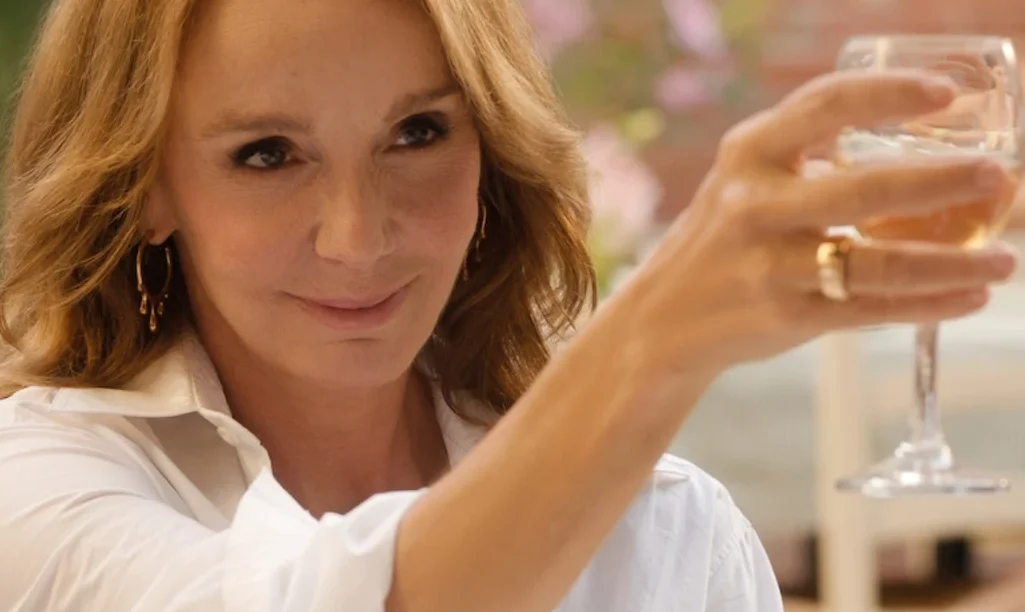 Emily in Paris: Και επίσημα θα επιστρέψει με 6η σεζόν – Η ανάρτηση του Netflix