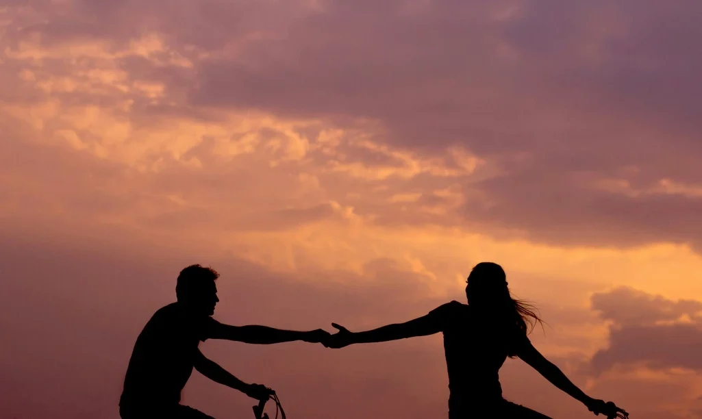 3 τοξικά μοτίβα σχέσεων που πρέπει να αφήσεις πίσω το 2026