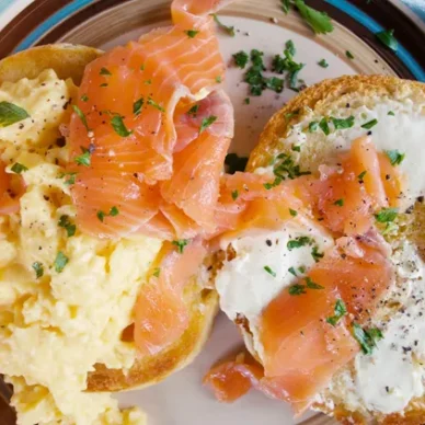 Πρωινά γεύματα με 30γρ. πρωτεΐνης: 5 ιδέες για δυνατό ξεκίνημα