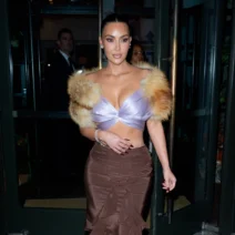 Kim Kardashian (1) (1)