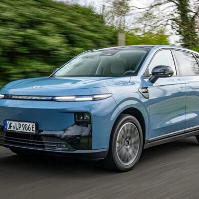 Τραντάζει τα «θεμέλια» το νέο πιο φθηνό PHEV SUV στην Ελλάδα