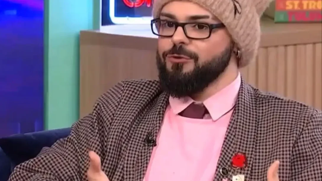 Ακύλας: Η αποκάλυψη για την ομοφοβική επίθεση