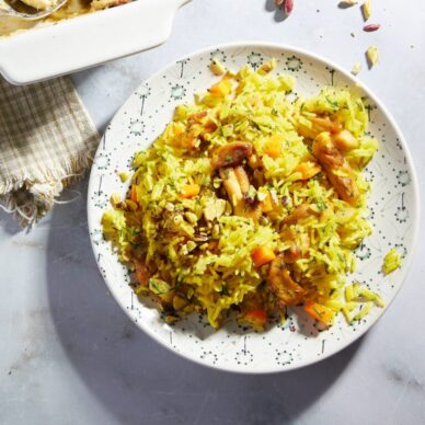 Πιλάφι αρωματικό, με κοτόπουλο και κρόκο Κοζάνης