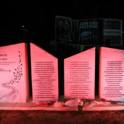 ca992b5f909501f91478933dddf4f2a8_5058135-1