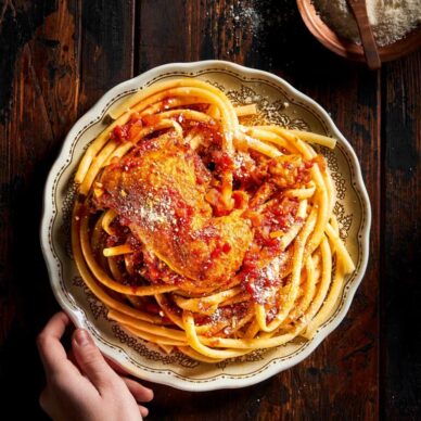 Κόκορας σοφιγάδο, ένα πλούσιο κοκκινιστό από την Κεφαλονιά