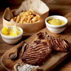 mprizoles-oscharisies-e-saltsa-ladoriganis-gastronomos_-768×960