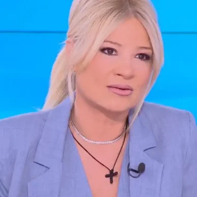 Ξέσπασε η Φαίη Σκορδά: «Υπάρχει ζήλια, θέλουν να την πουν στο Happy Day που 100 χρόνια τους έχει πάρει τα…»