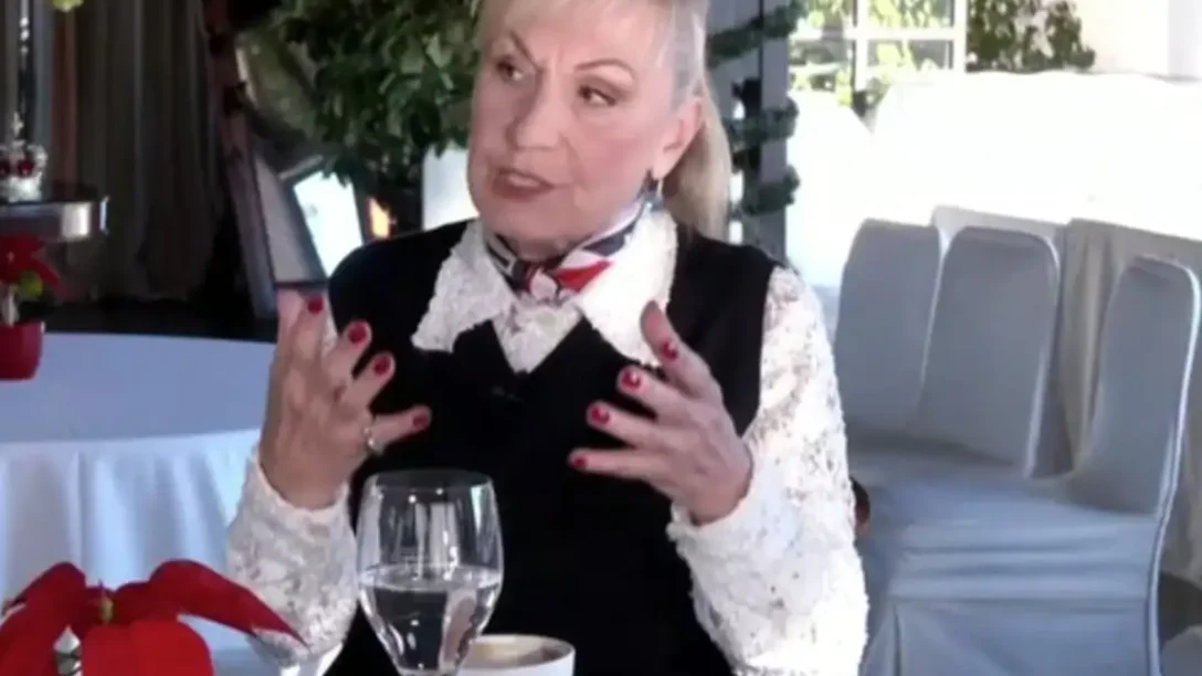 Σόφη Ζαννίνου: «Στα 18 μου συνειδητοποίησα ότι αυτό που μας έκανε ο πατέρας μου ήταν βία»