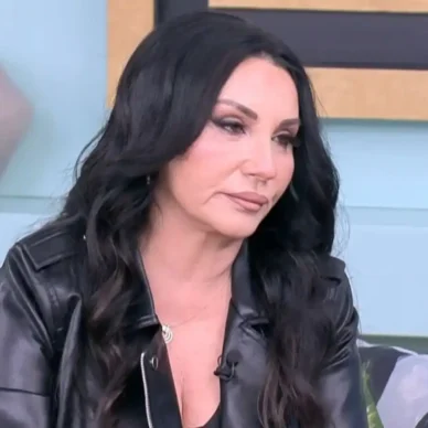 Πόπη Μαλλιωτάκη για Μπάμπη Λαζαρίδη: «Δεν είχε πειράξει ούτε τρίχα από τα μαλλιά μου, η Αγγελική Ηλιάδη λέει ψέματα ότι είχαμε χωρίσει»