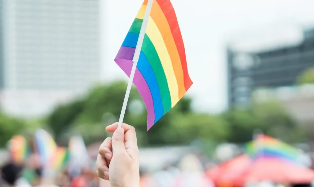 Στη Σενεγάλη, διπλασίασαν την ποινή φυλάκισης για ομόφυλες σχέσεις στα 10 χρόνια.