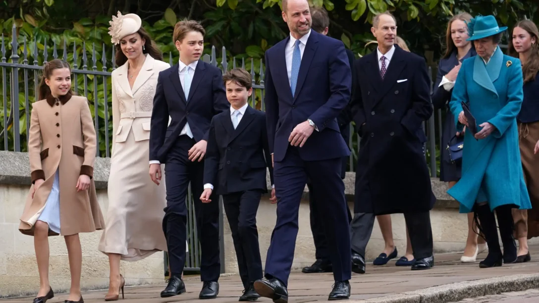 Kate Middleton: Επιστροφή στο Windsor – Η εκθαμβωτική off white εμφάνισή της στο Πάσχα των Καθολικών