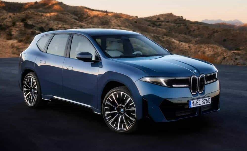 Νέα βασική έκδοση για τη BMW iX3