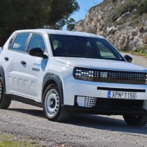 Fiat-Grande-Panda-Electric-28 Fiat-Grande-Panda-Electric-28