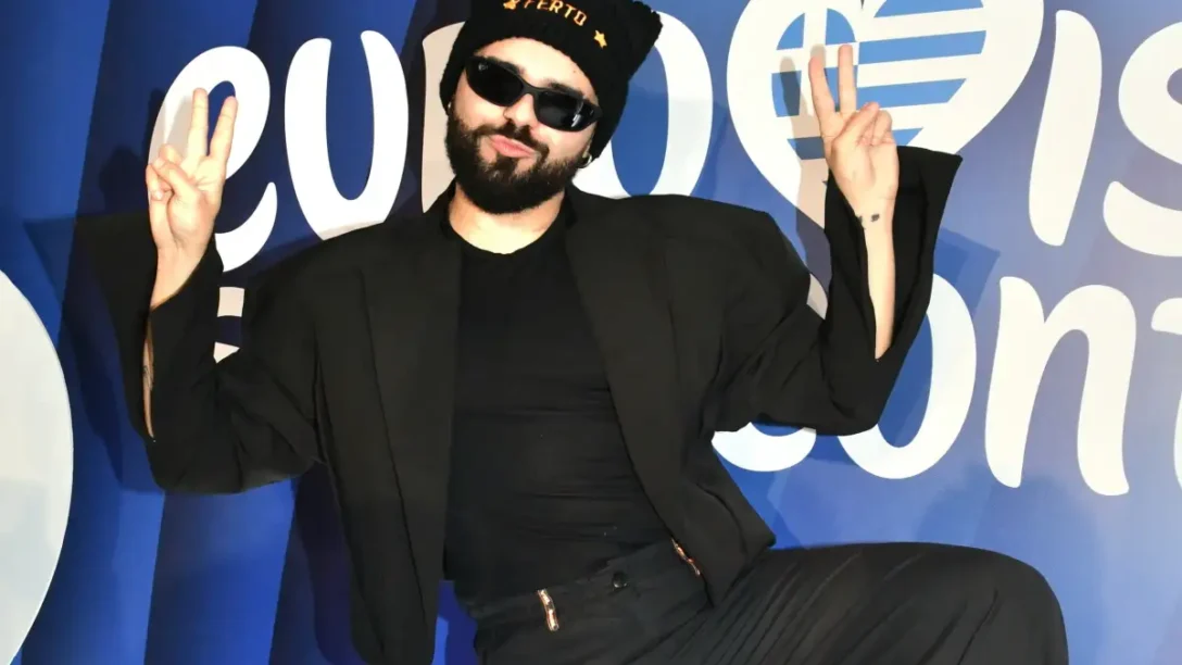 Eurovision 2026: Η επίσκεψη του Akyla στη Μητρόπολη της Αυστρίας και στην Ελληνική Εθνική Σχολή της Βιέννης