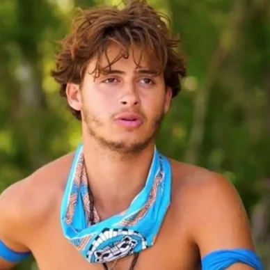 Survivor – Σταύρος Φλώρος: Ποιος είναι ο παίκτης που ακρωτηριάστηκε κάνοντας ψαροντούφεκο