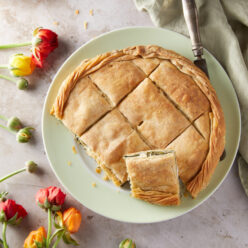 i-chortopita-tis-fetinis-lampris-apo-ti_nena-ismyrnogloy-gastronomos-768x960 i-chortopita-tis-fetinis-lampris-apo-ti_nena-ismyrnogloy-gastronomos-768×960