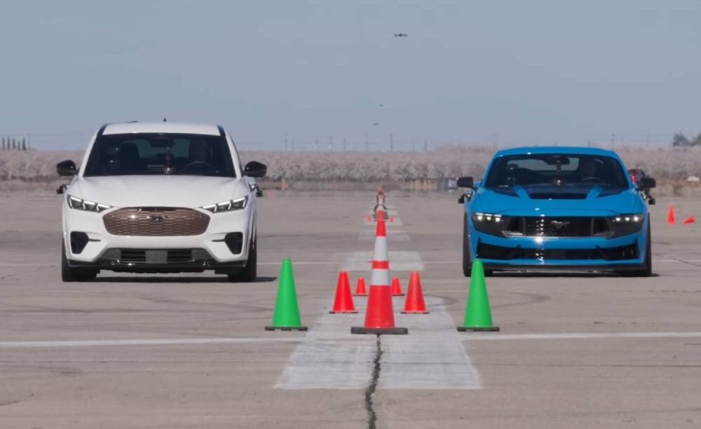 Μίλια μπροστά από τη Mach-E η Mustang σε πωλήσεις