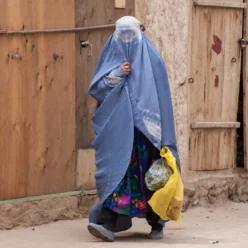 women-afganistan women-afganistan