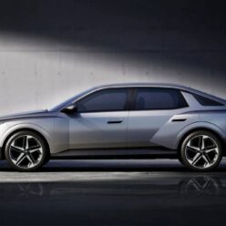 Hyundai-Avante-Elantra-3-2048×1152-1