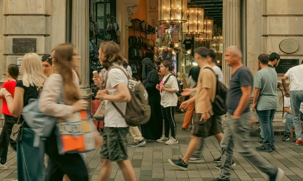 Πώς οι τσιγκούνηδες “σώζουν” τα χρήματά τους