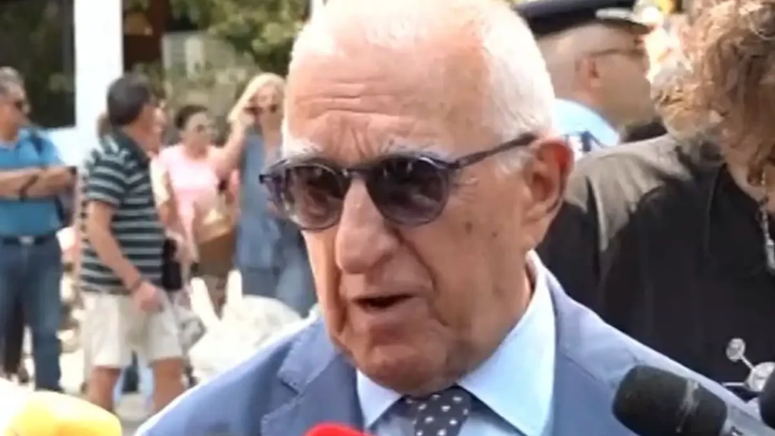 Νικήτας Κακλαμάνης: Η αποκάλυψη για τη Μάρω Κοντού, μετά την κηδεία – «Πάλεψε σχεδόν δύο χρόνια μόνη της με τον καρκίνο»
