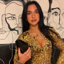 dualipa-1 dualipa-1